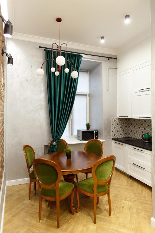 Центр Львова Вул Личаківська 5 Площа Ринок 2 Кімнати Ізольовані Apartamento Exterior foto